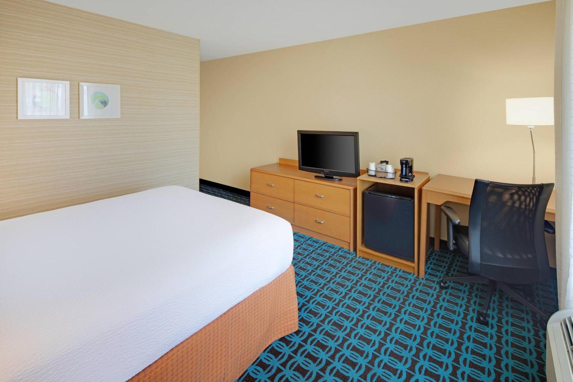 Fairfield Inn & Suites Austin University Area Exterior foto